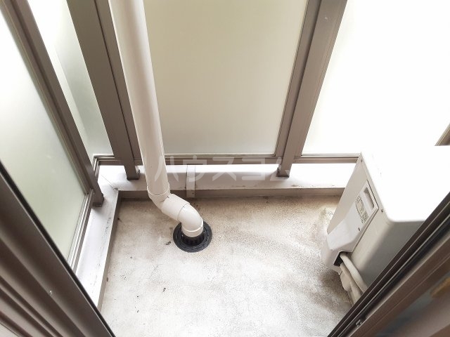 17/28 バルコニー