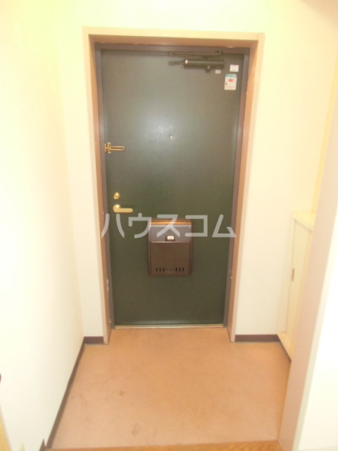 13/30 玄関