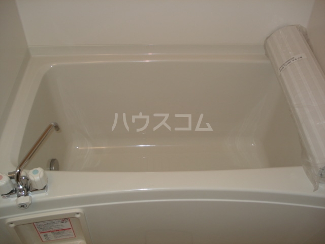 13/28 浴室