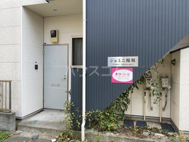 24/29 エントランス