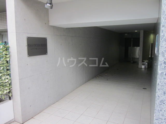 20/27 エントランス