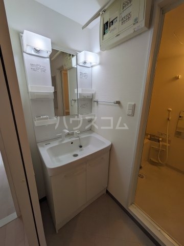 18/30 洗面