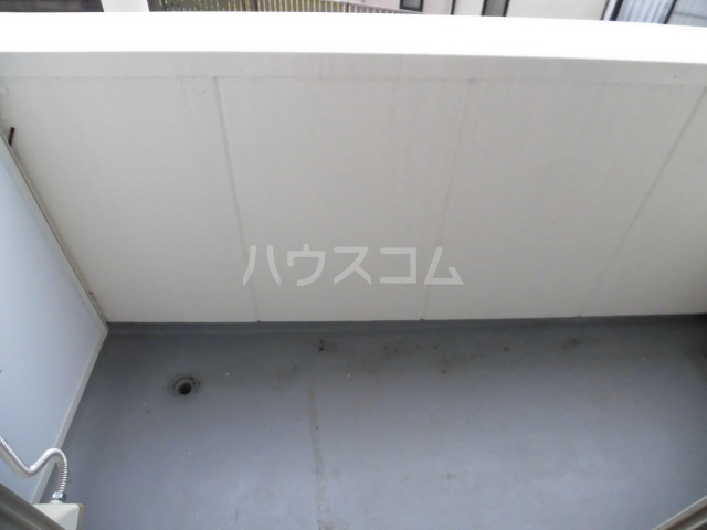 15/22 バルコニー