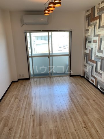 4/23 リビング/ダイニング