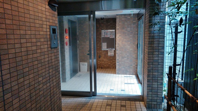 2/10 エントランス