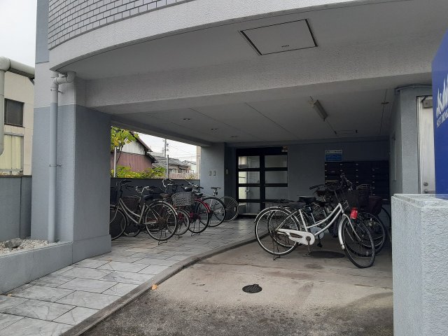 2/10 エントランス