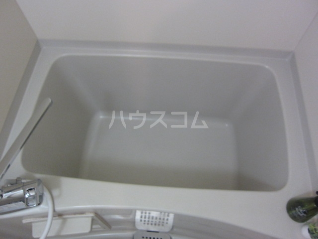 16/30 浴室