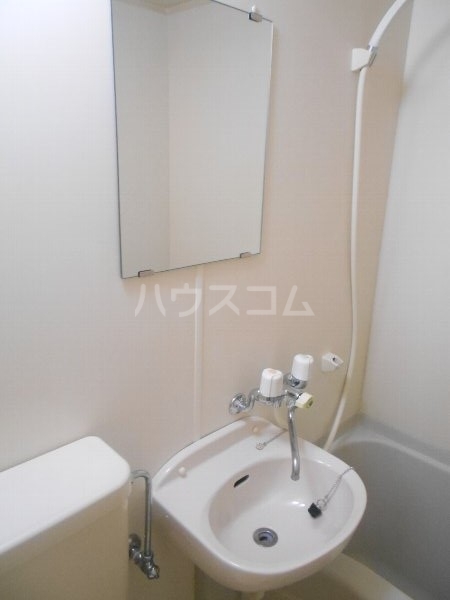 13/30 洗面