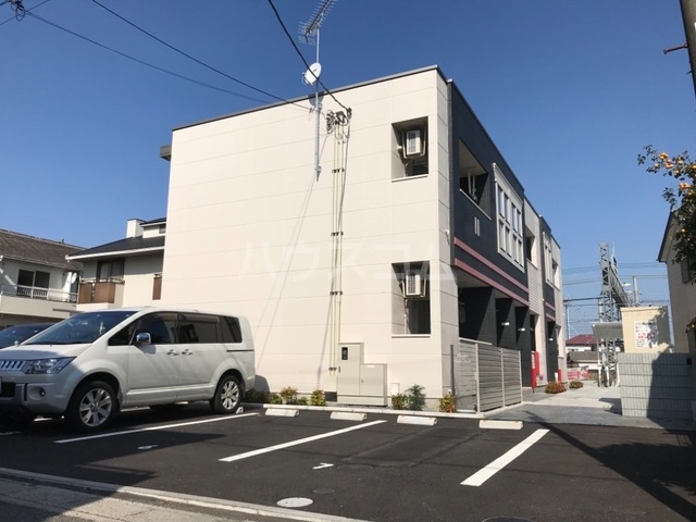 21/29 駐車場