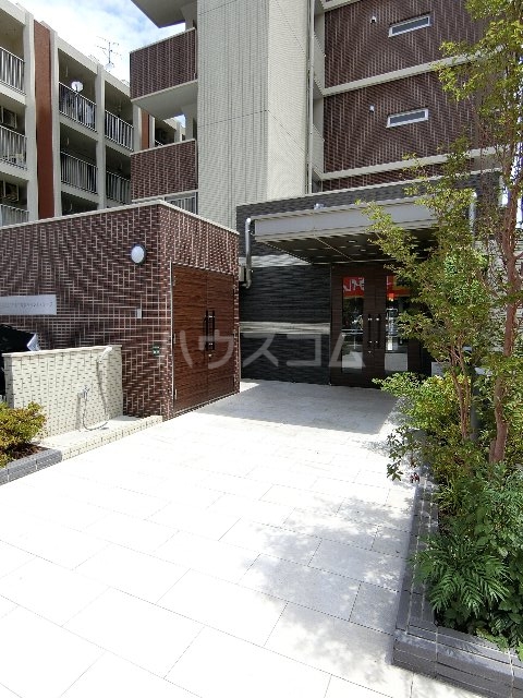 15/25 エントランス