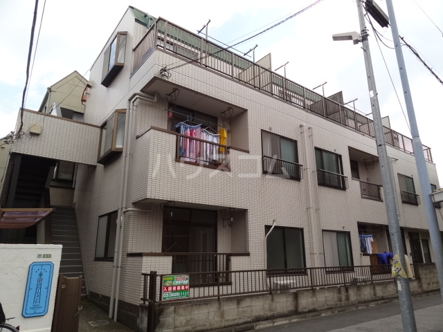 23/30 エントランス