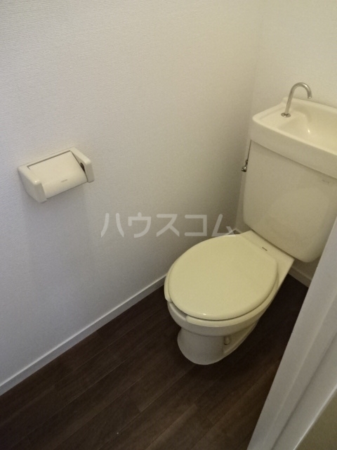 13/30 トイレ