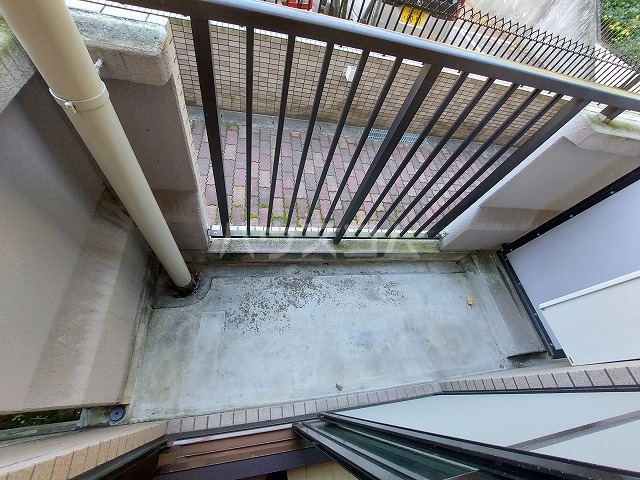 17/30 バルコニー