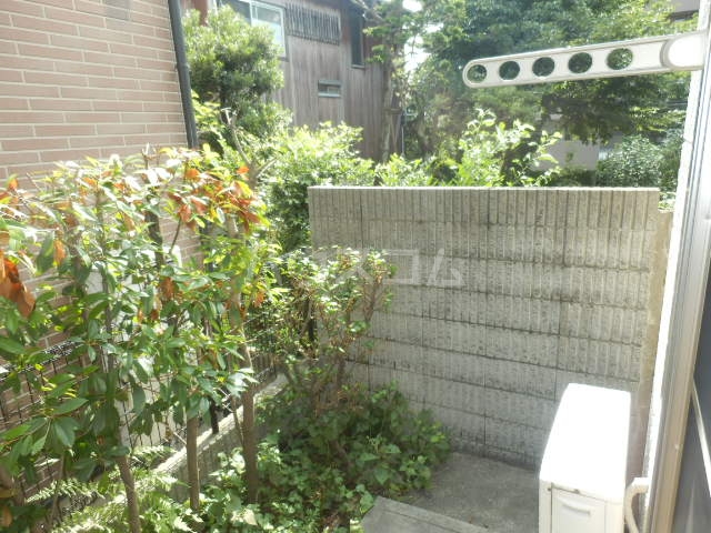 13/19 バルコニー