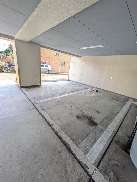 29/30 駐車場