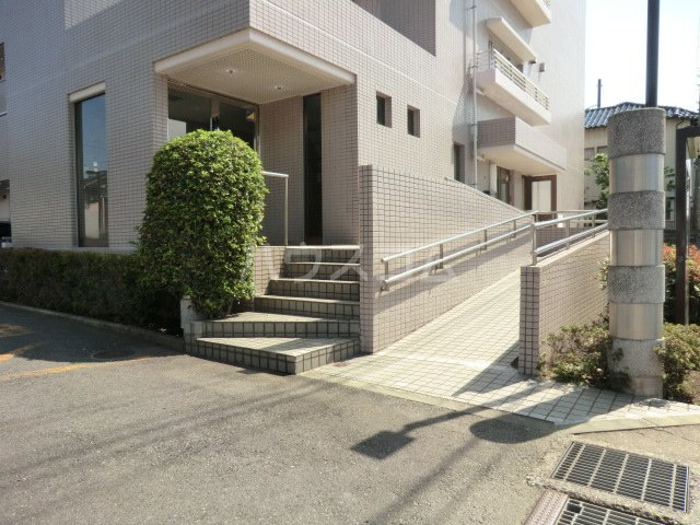 2/9 エントランス