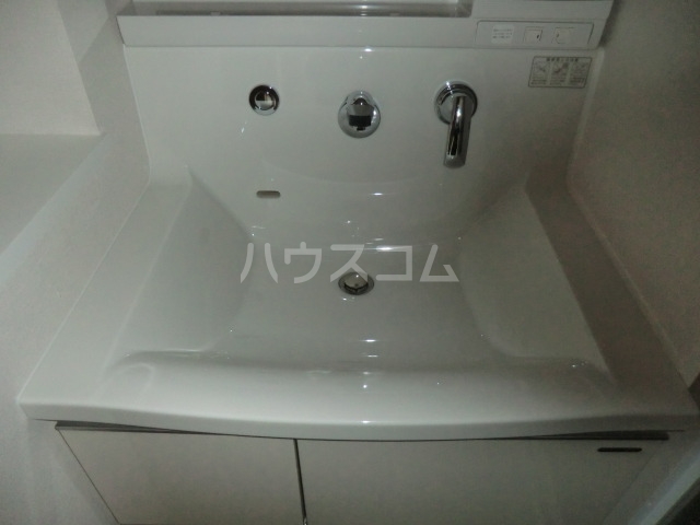 18/30 洗面