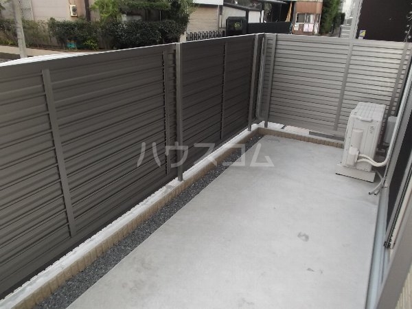 16/22 バルコニー