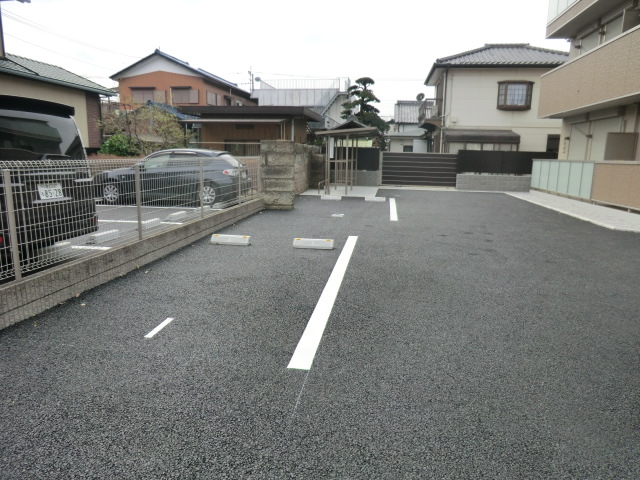 17/24 駐車場