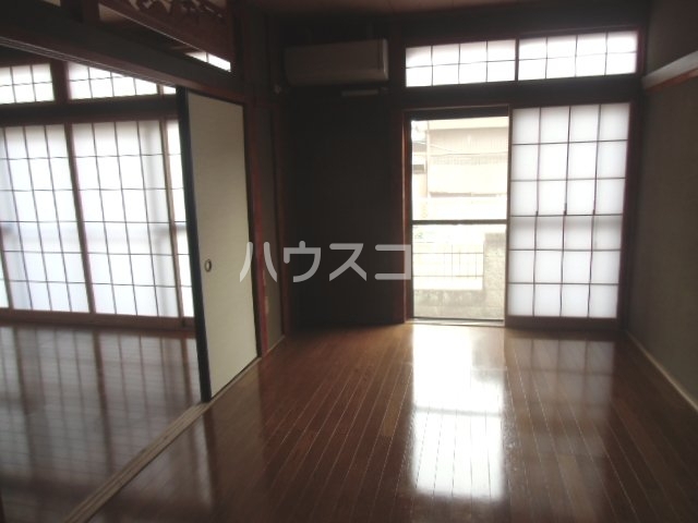 15/29 収納