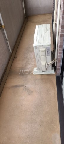 20/27 バルコニー