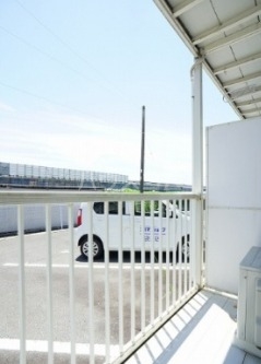 13/18 バルコニー