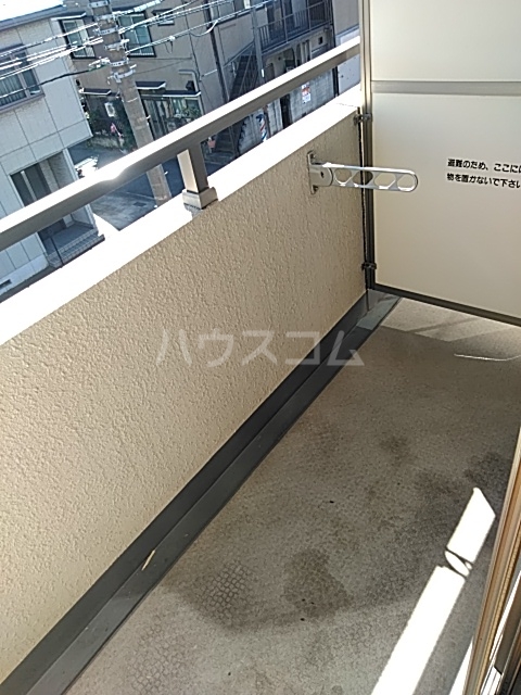 14/27 バルコニー