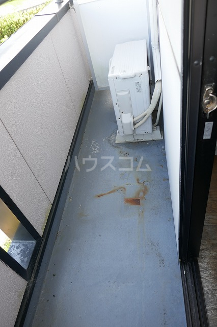 13/19 バルコニー