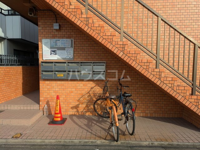 20/24 エントランス