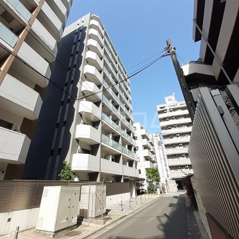 2/30 外観