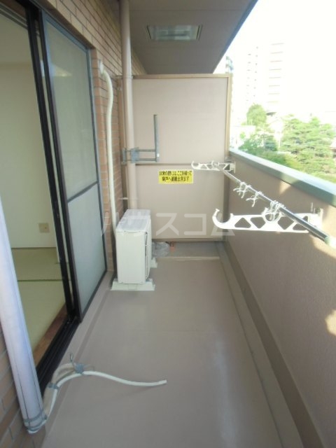 18/30 バルコニー