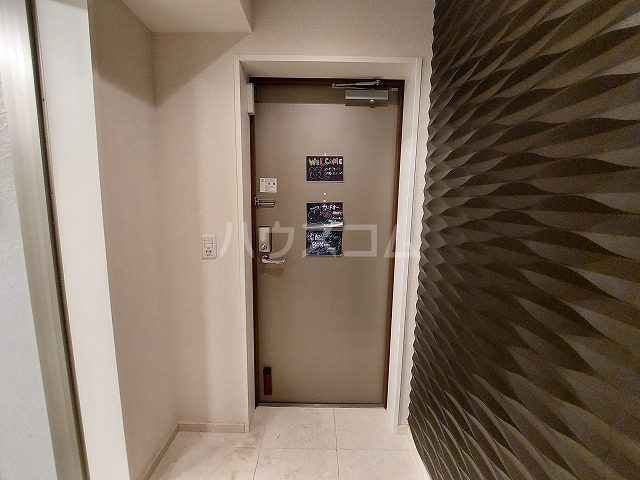 5/30 玄関