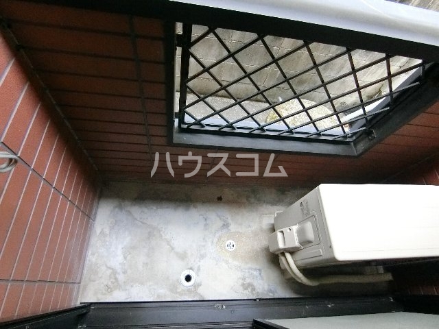 16/25 バルコニー