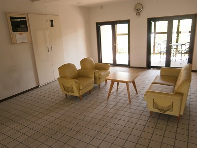 22/30 エントランス