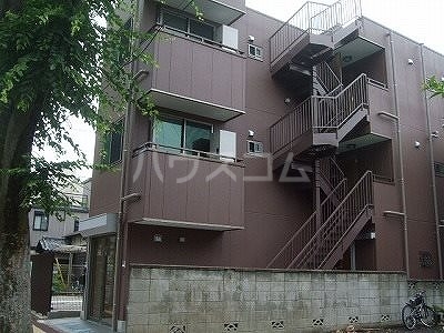 14/18 エントランス