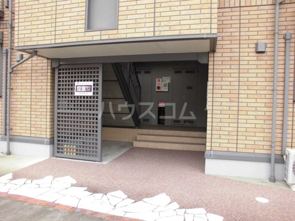 21/29 エントランス