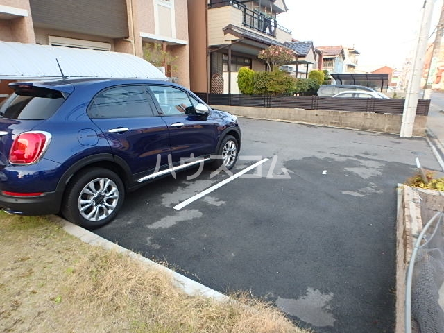 2/11 駐車場