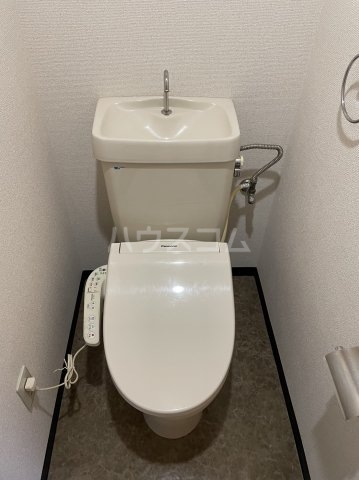 14/30 トイレ
