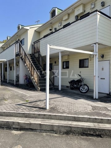 3/4 エントランス