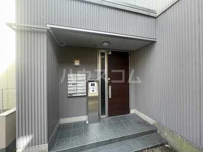 2/6 エントランス