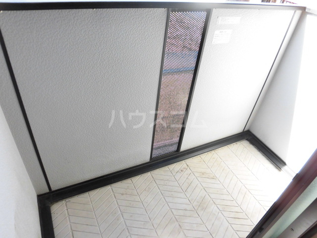 15/23 バルコニー