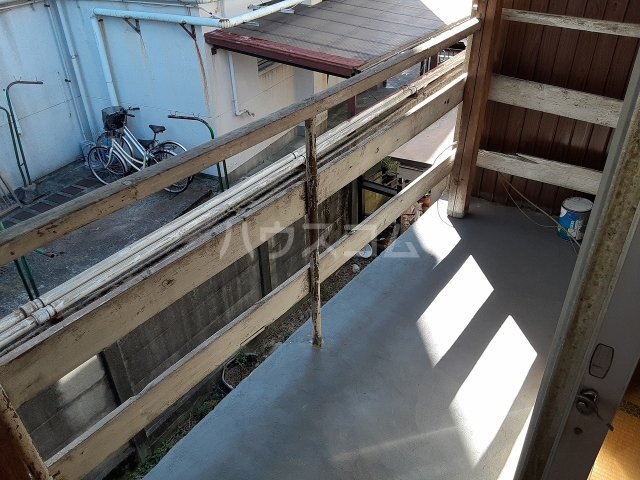 13/30 バルコニー