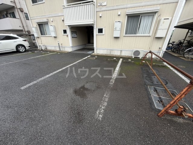 21/29 駐車場