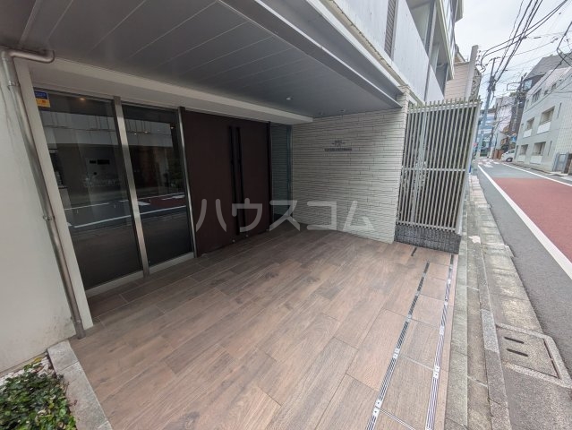 3/5 エントランス
