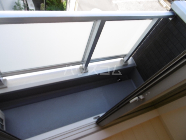 20/30 バルコニー