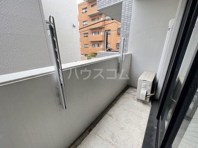 20/30 バルコニー