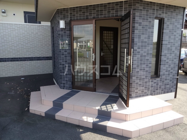 14/24 エントランス