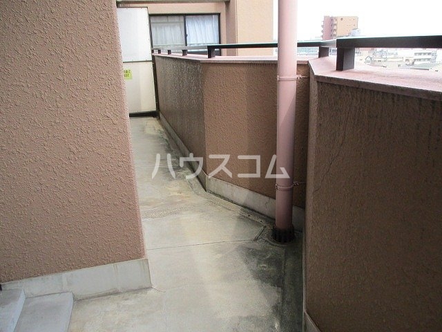 19/30 バルコニー