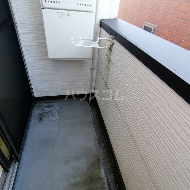 21/30 バルコニー