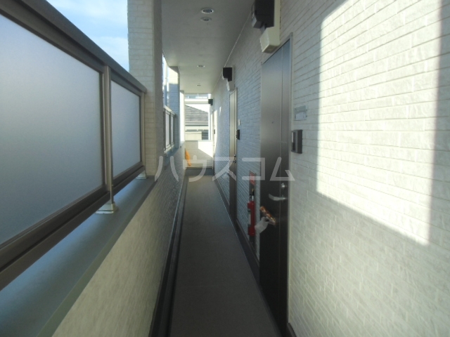 25/30 バルコニー